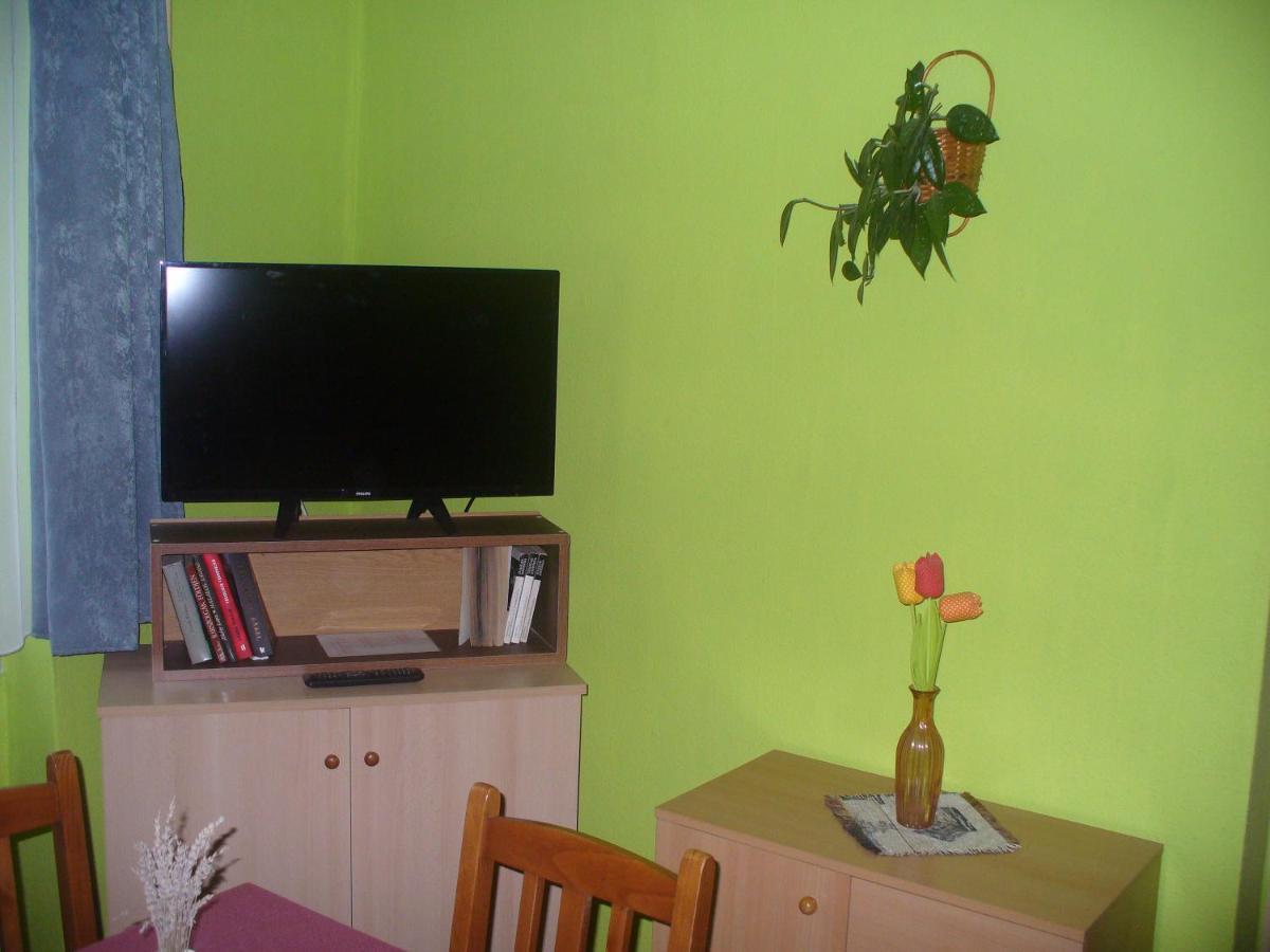 Apartment Pleiveisz Sarvar